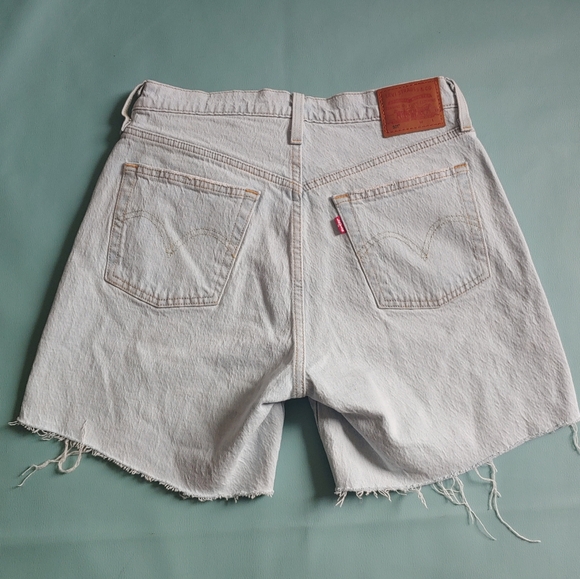 501® Premium Levi's High Rise Shorts Longer Inseam - Picture 5 of 5
